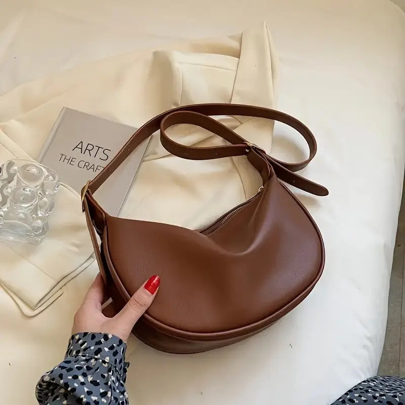 Retro Women's Bag New Style All-match Niche Autumn And Winter Shoulder Messenger Bag Design Shoulder Messenger Bag Office Worker Commuting All-match Dumpling Bag